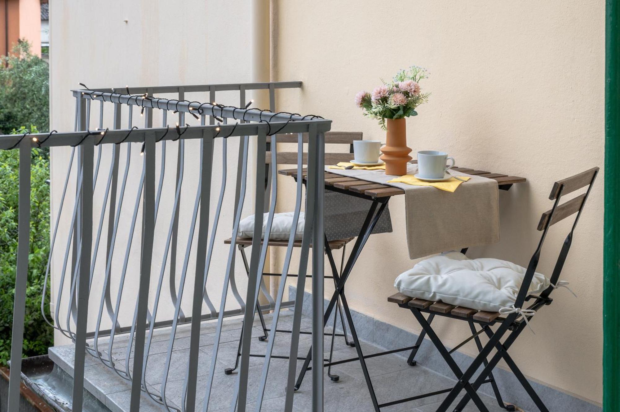 Via Pollaiolo, 55 - Charming - Comfort E Stile A 350mt Dal Tram! First Floor With Elevator And Car Places On Street * Florence